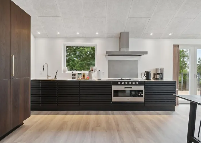 Nona - 150m From The Sea By Interhome