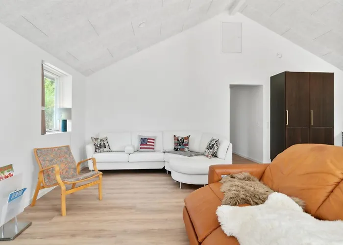 Nona - 150m From The Sea By Interhome *